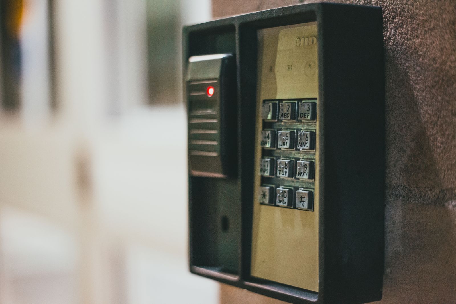 Keyless entry keypad access control system for NYC apartment